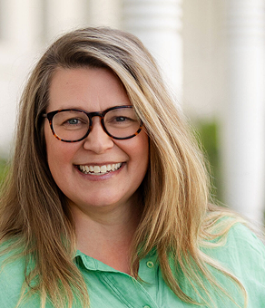 Dr Sonia Van Gessel